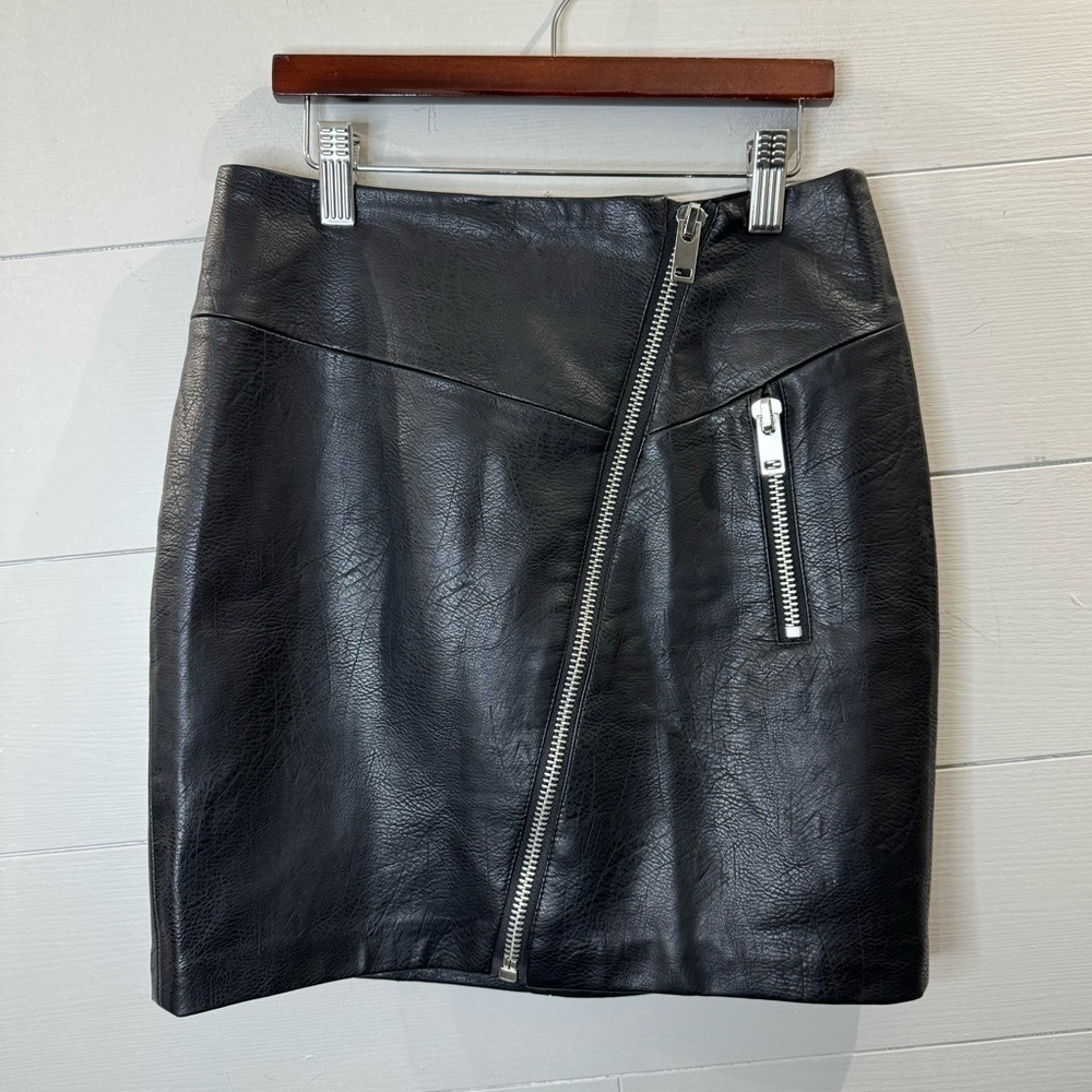 Stradivarius | NWT Faux Black Leather Skirt Size 2